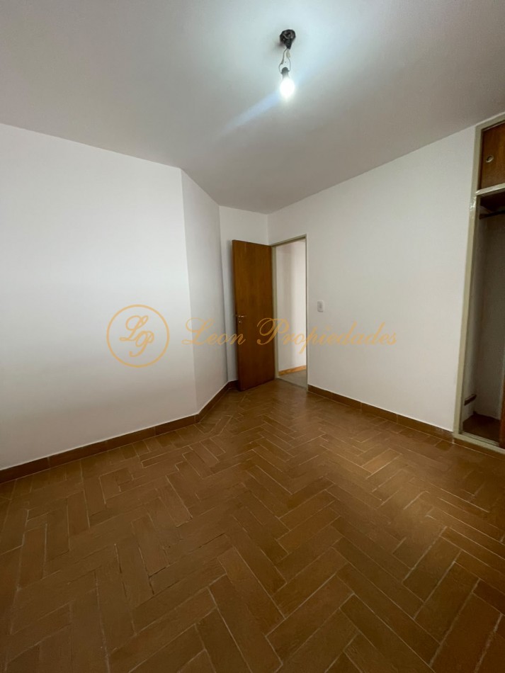 Sarmiento Nro. 1191 (2 dormitorios con amplio patio)