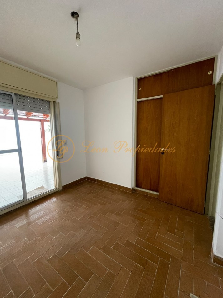 Sarmiento Nro. 1191 (2 dormitorios con amplio patio)