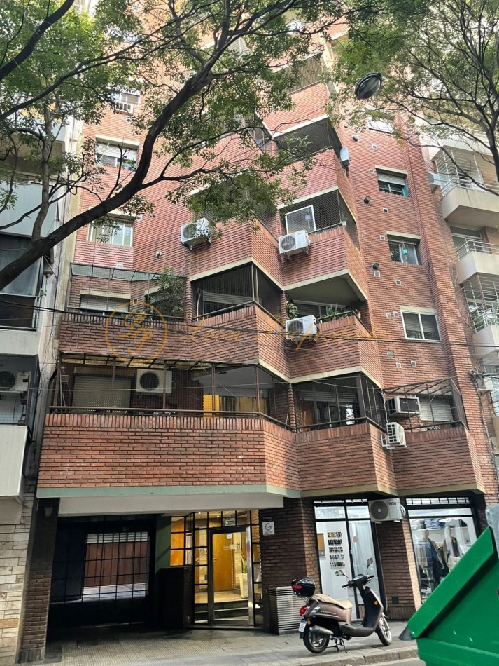 Zeballos 1129 (2 dormitorios al frente con balcon)