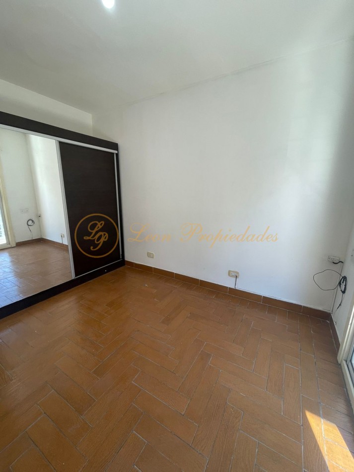 Sarmiento Nro 1121 (un dormitorio con balcon al frente)