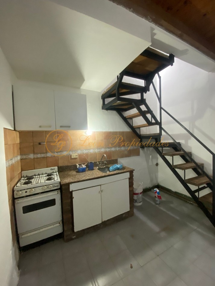 Cordoba 2700 ( departamento de pasillo - 1 dormitorio)