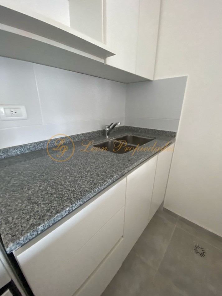 Maipu 2332 ( 1 dormitorio con balcon a estrenar)