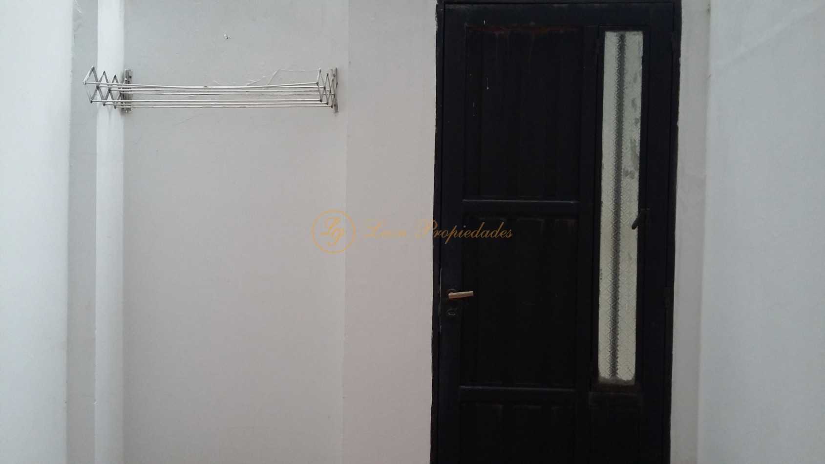 Cordoba 2700 ( departamento de pasillo - 1 dormitorio)