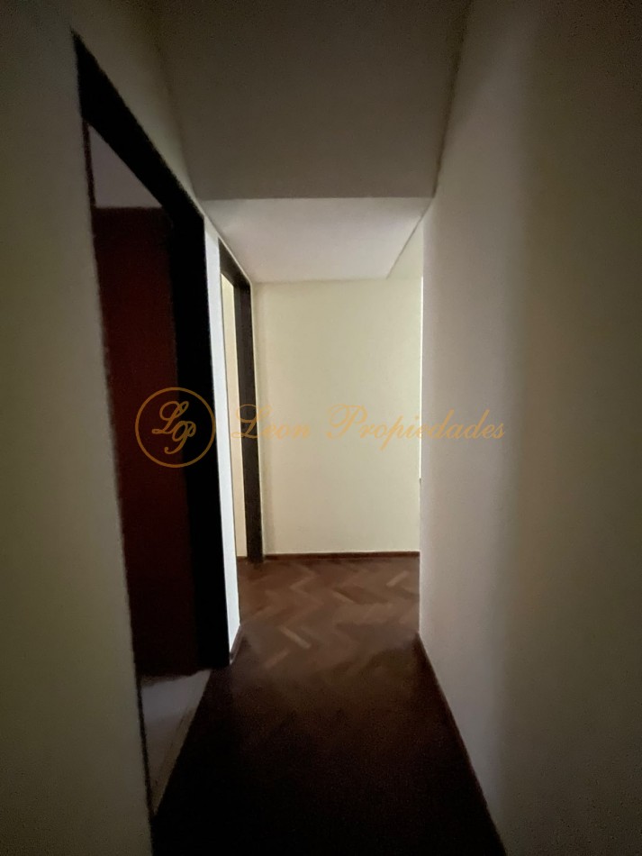 SAN MARTIN Nro. 1274 (1 DORMITORIO + COCHERA + BAULERA)