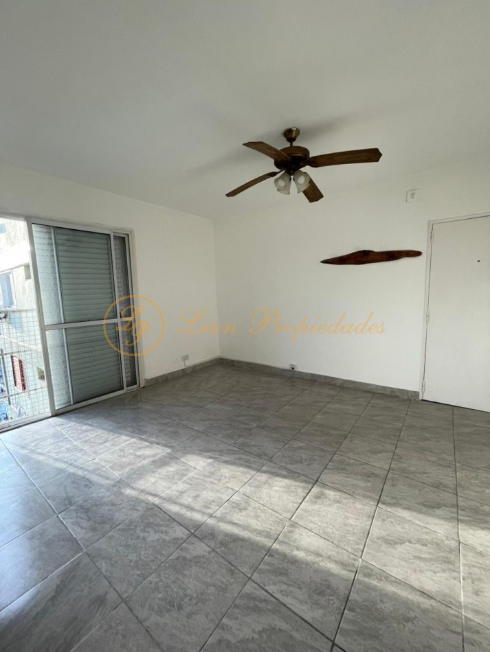 Buenos Aires y Ocampo (2 dormitorios)