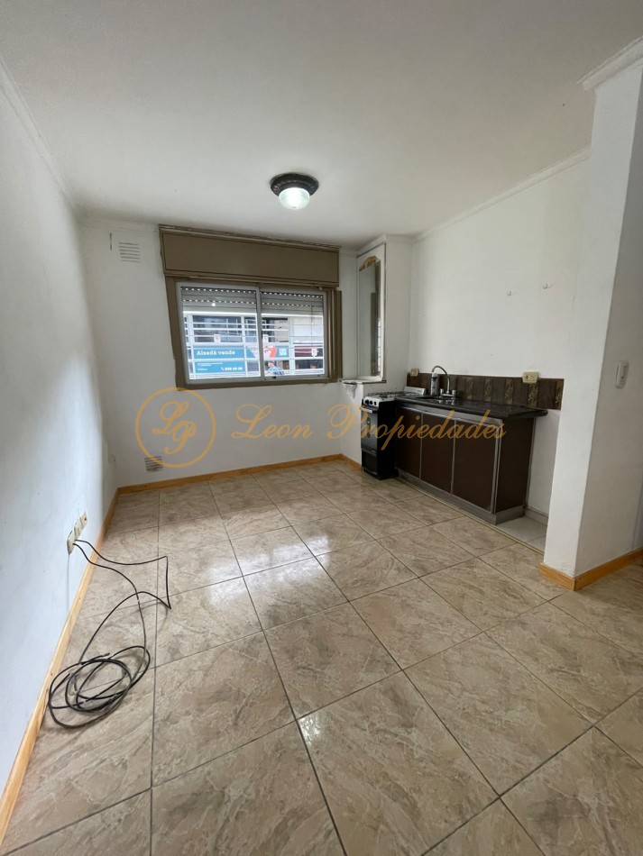 Sarmiento Nro. 1191 (1 dormitorio con patio)
