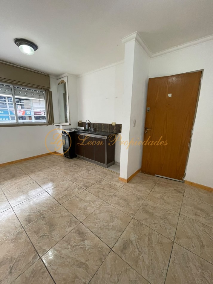 Sarmiento Nro. 1191 (1 dormitorio con patio)