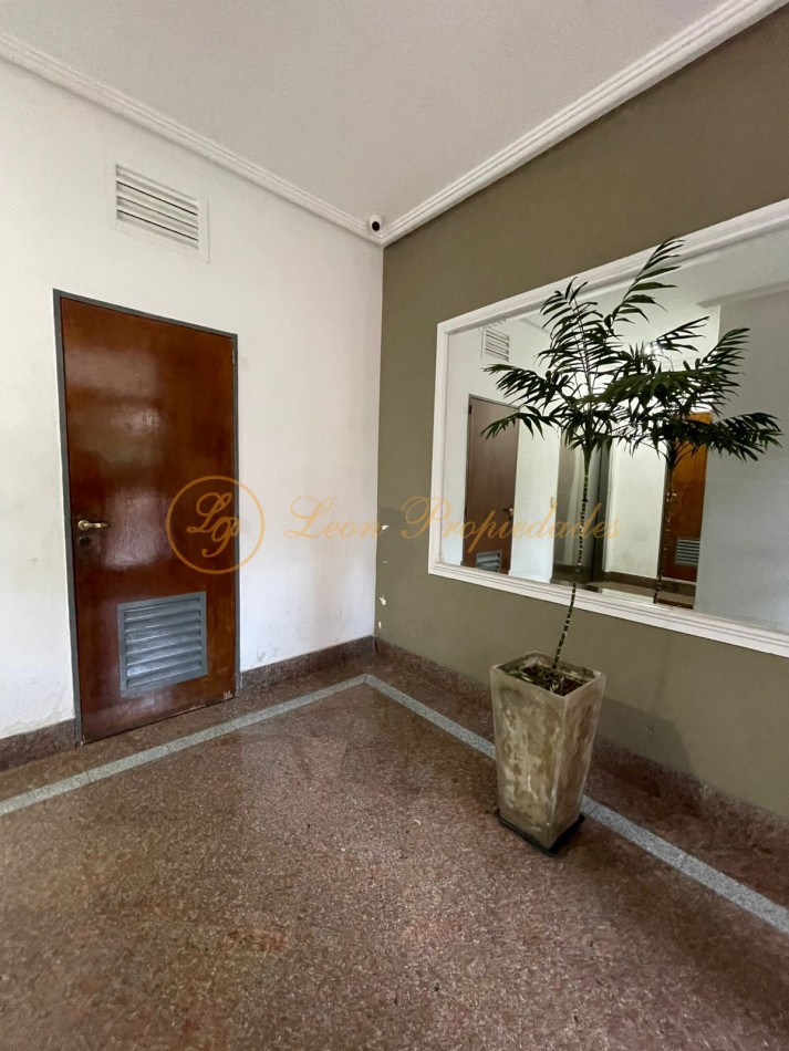 CORRIENTES Y MENDOZA (2 DORMITORIOS CON BALCON AL FRENTE) OPCION AMUEBLADO