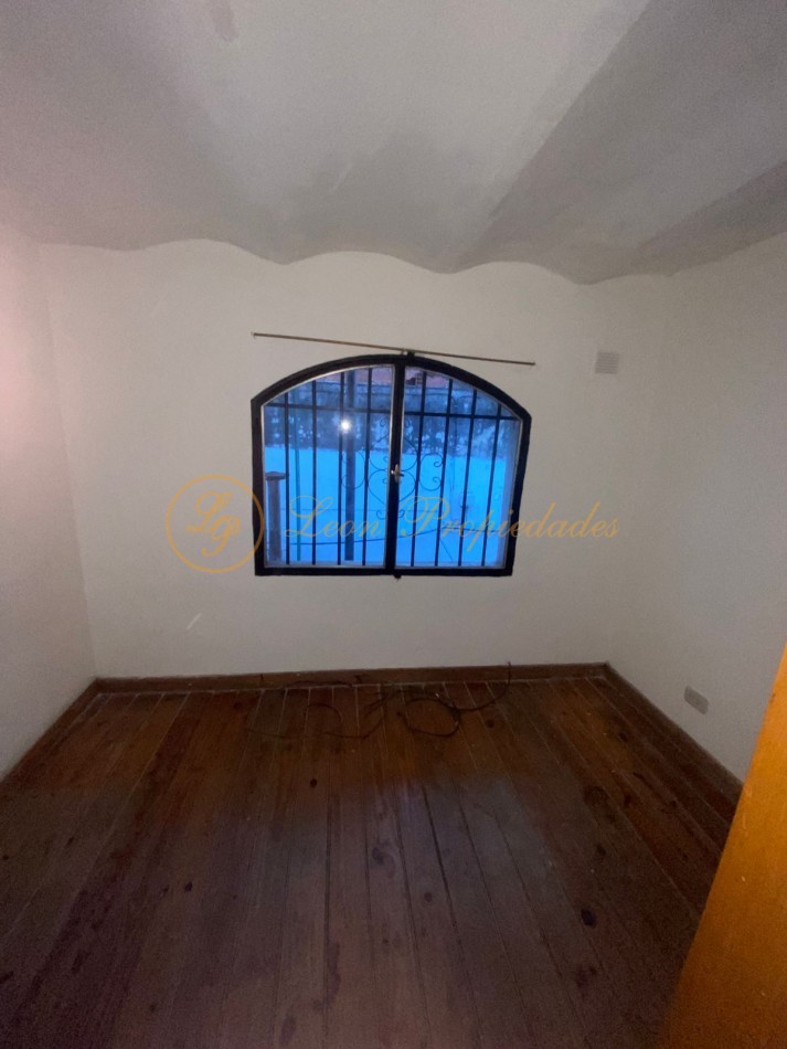 Cordoba 2700 ( departamento de pasillo - 1 dormitorio)