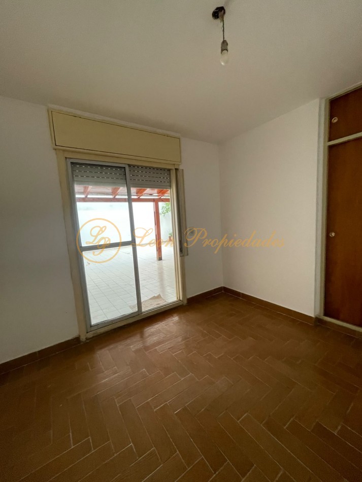 Sarmiento Nro. 1191 (2 dormitorios con amplio patio)