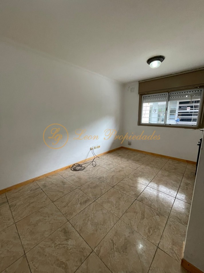 Sarmiento Nro. 1191 (1 dormitorio con patio)