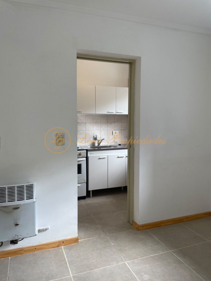 Sarmiento Nro. 1191 (2 dormitorios con amplio patio)